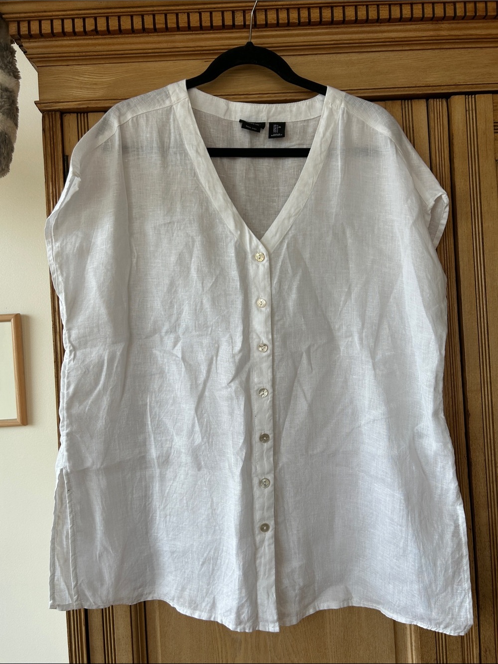 Jones New York White 100% Linen Button-Front V-Neck Top Large